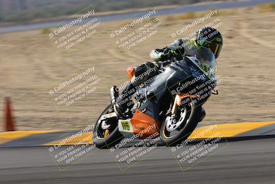 media/Nov-05-2022-SoCal Trackdays (Sat) [[f8d9b725ab]]/Turns 9 and 8 (1050am/